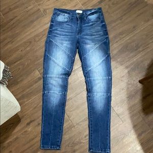 Vici skinny jeans